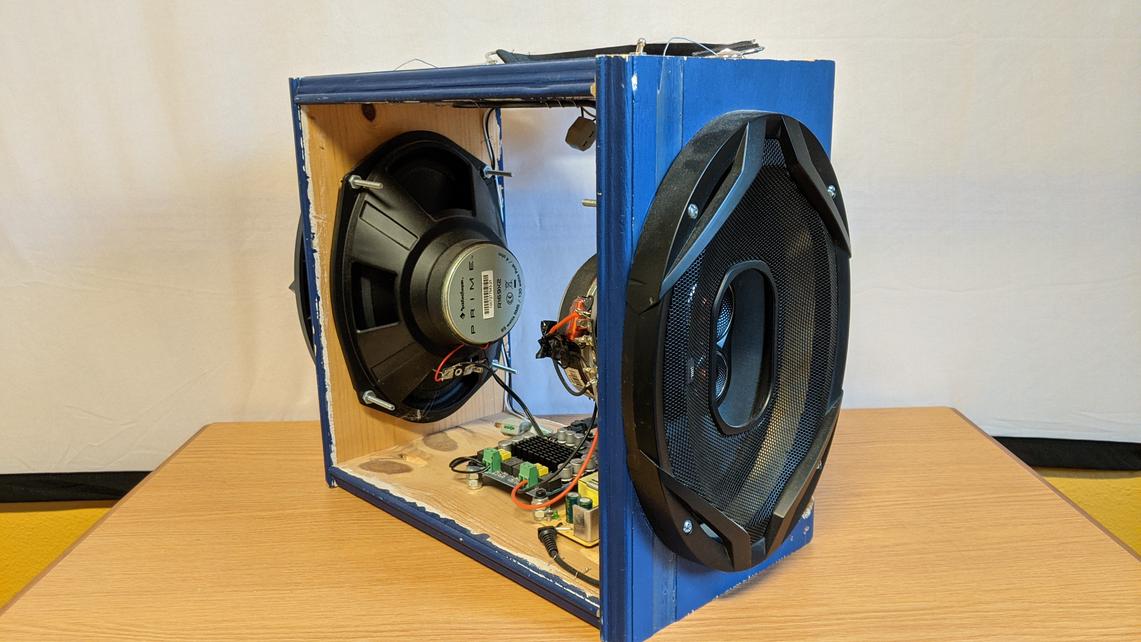 Boombox Right