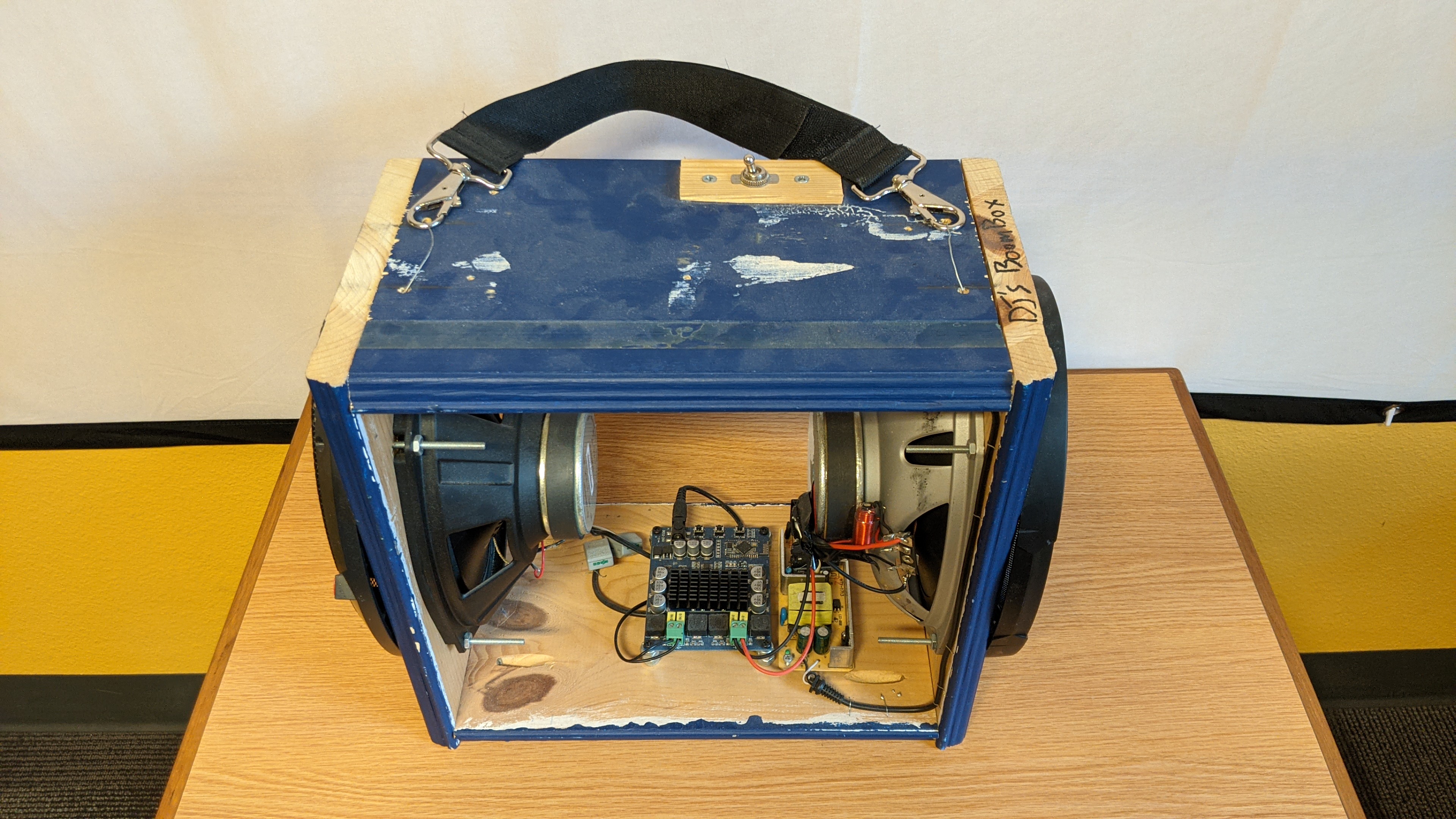Boombox Top